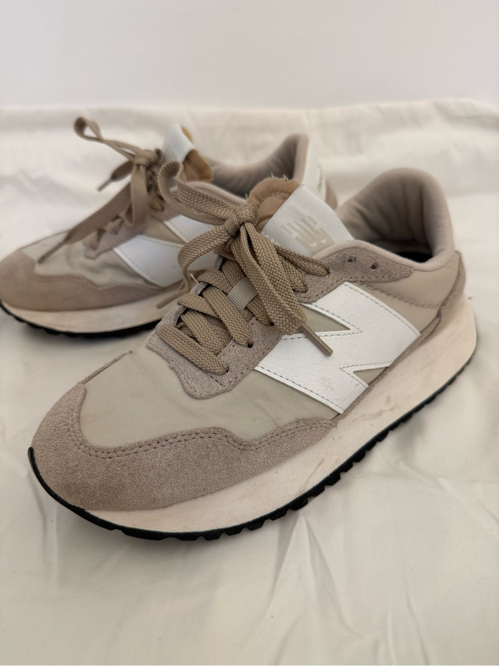 New Balance Beige Tan & White Casual Sneakers